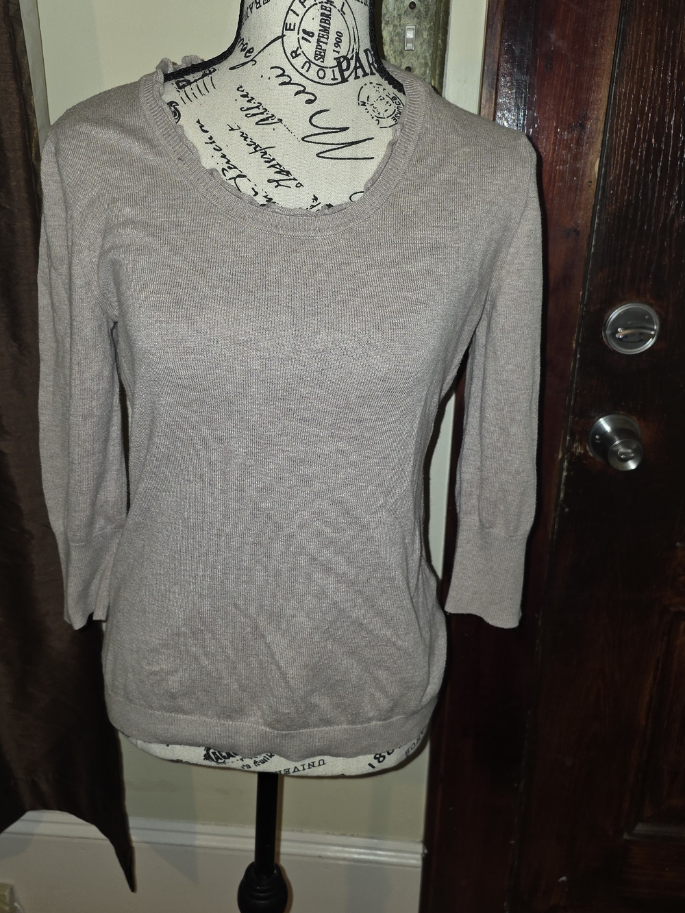 Banana Republic women's 3/4-sleeve knit pullover sweater Small